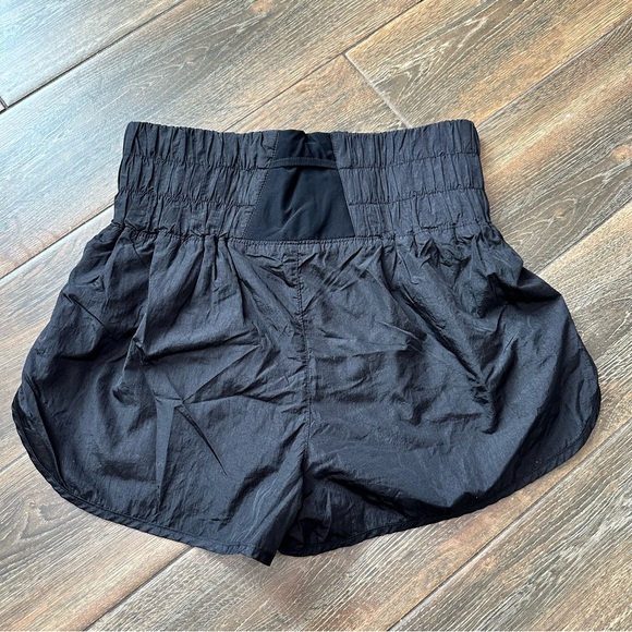 Free People Movement The Way Home High Waisted Lined Athletic Shorts in Black M - Picture 5 of 11